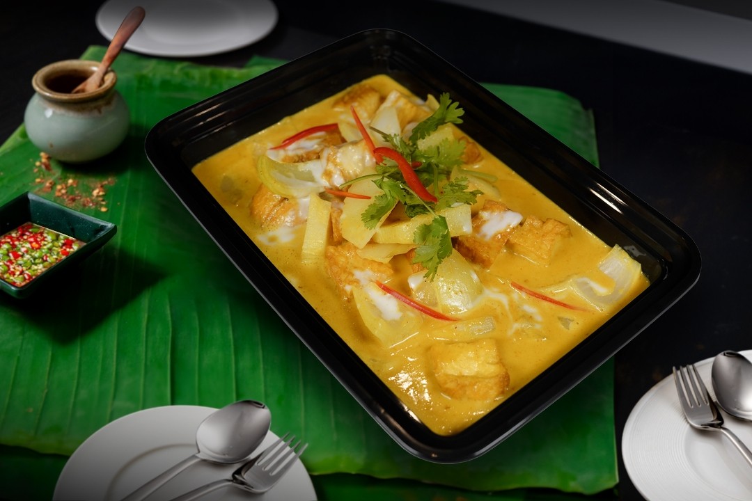 Party Size - Yellow Curry with Jasmine Rice