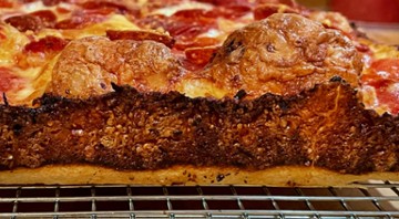 Alpine Pizza Company 555 E Lionshead Cir # C1