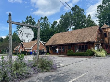 Germain's On Main 280 Main St., New Hartford, CT