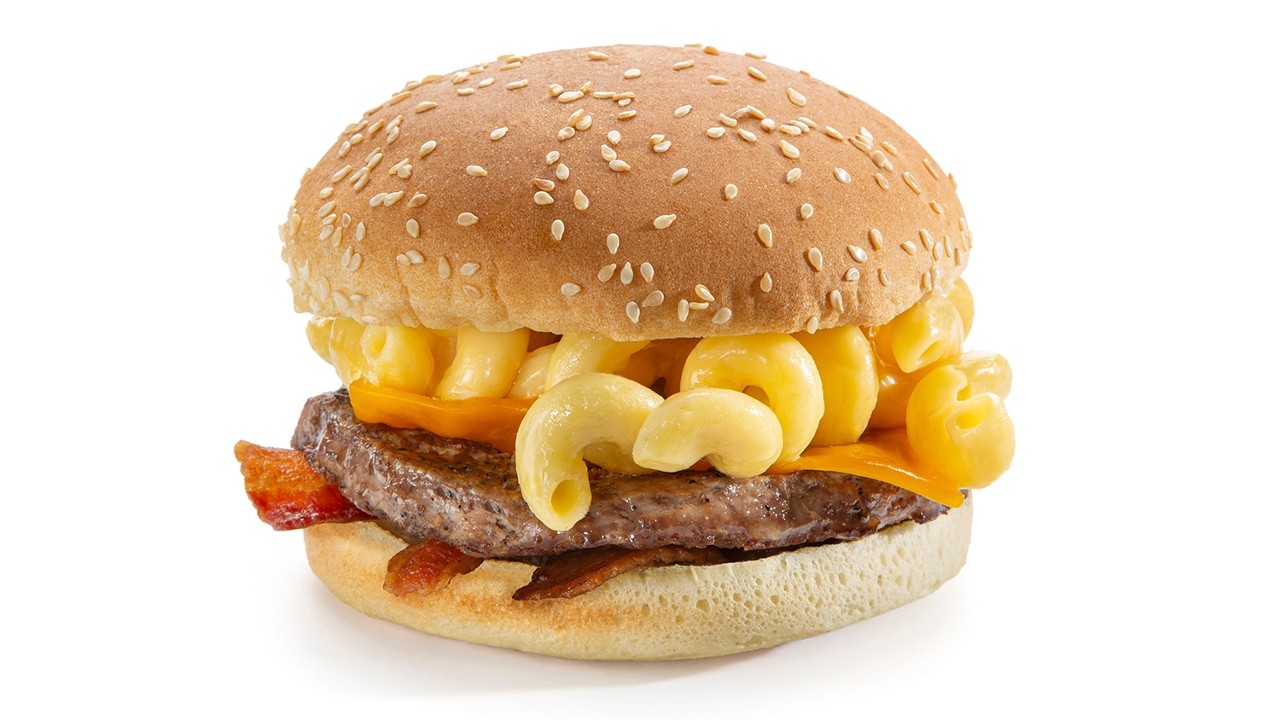 7. Mac N Cheese Burger