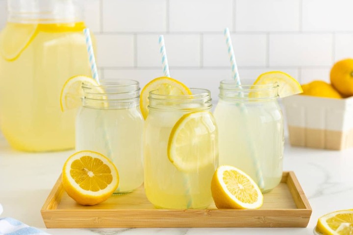 Soursop Lemonade