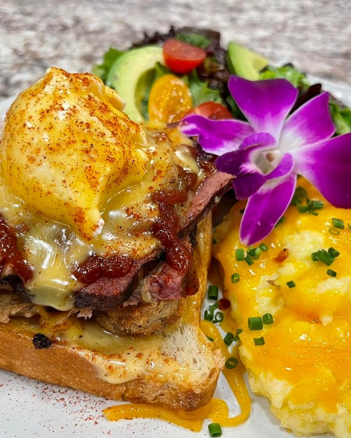 BBQ Brisket Benedict