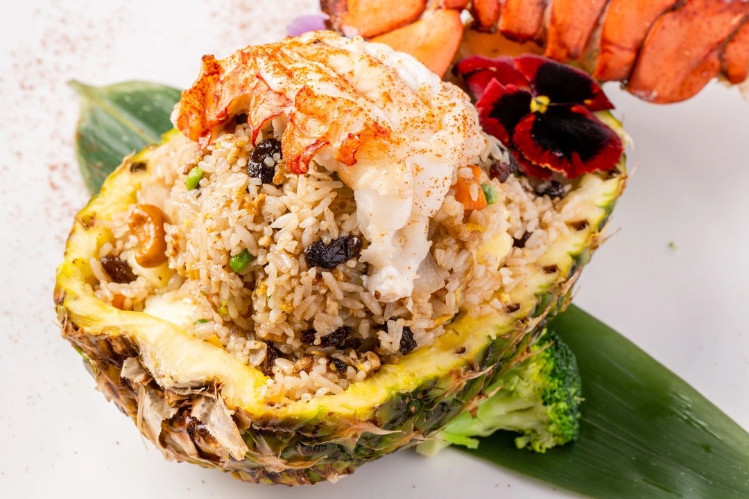 LOBSTER PINEAPPLE FRIED RICE