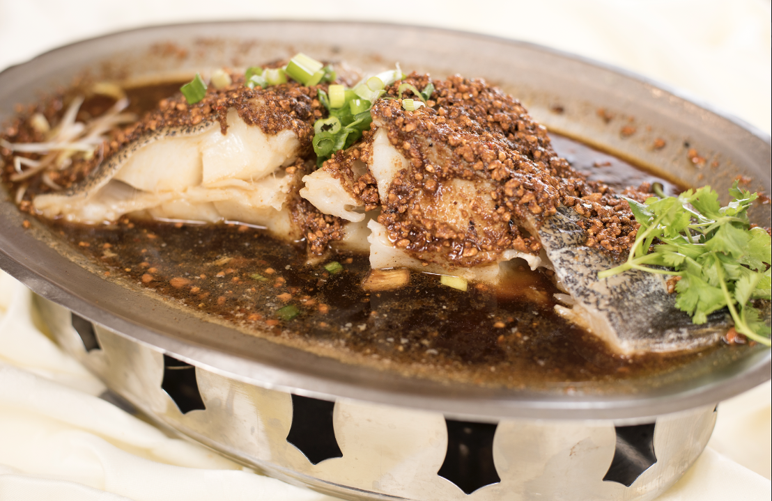 豆酥鱈魚 Steamed Cod with Savory Chisbean