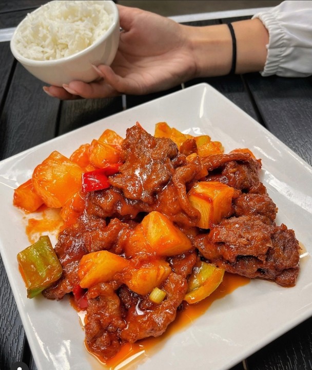 菠蘿牛肉 Pineapple Beef