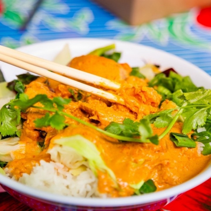 Laughing Phoenix Red Curry