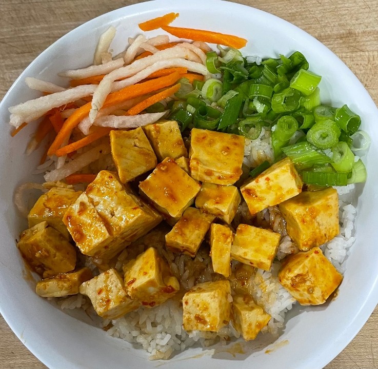 Spicy Garlic Tofu Rice Bowl