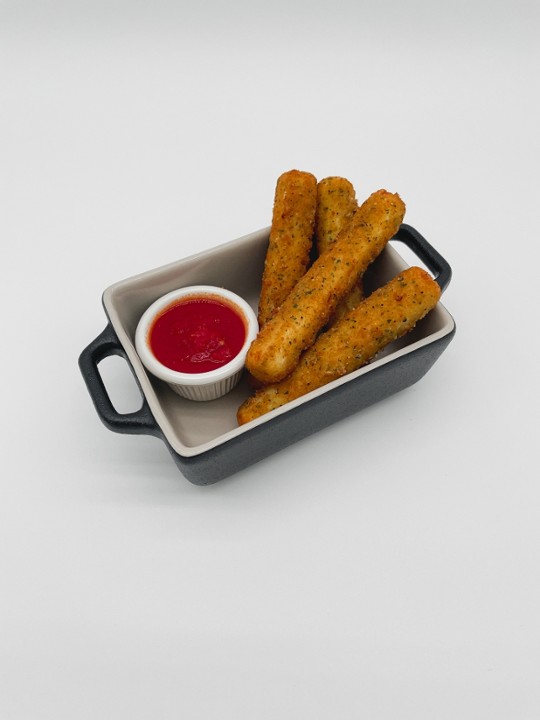 Appetizer Combo (Chicken Wings, Mozarella Sticks, French Fries, Calamari Rings)
