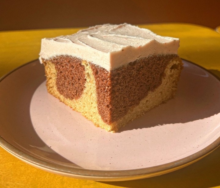 Vegan Vanilla & Cocoa Marbled Cake
