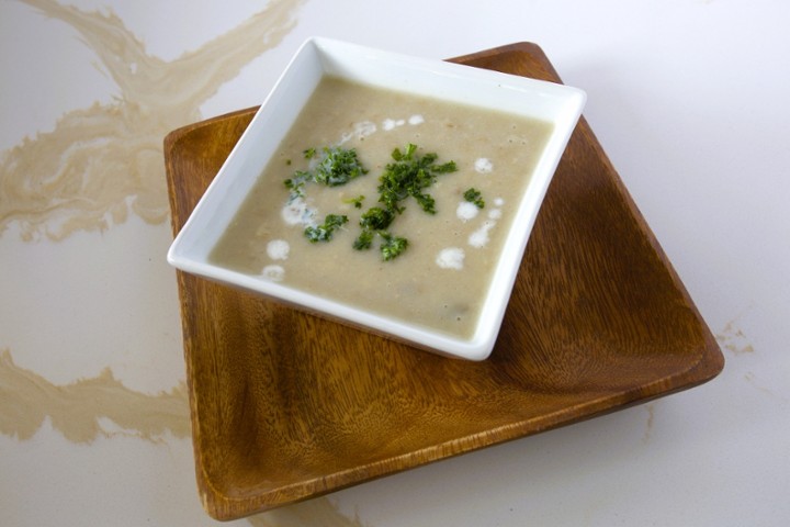 Creamy Barley Mushroom Soup (Vegetarian)