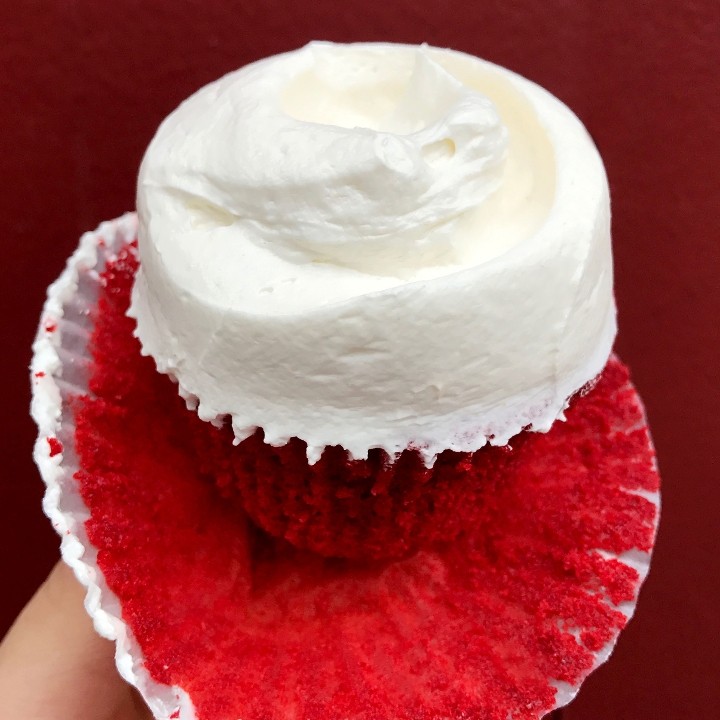 Red Velvet Cupcake to go