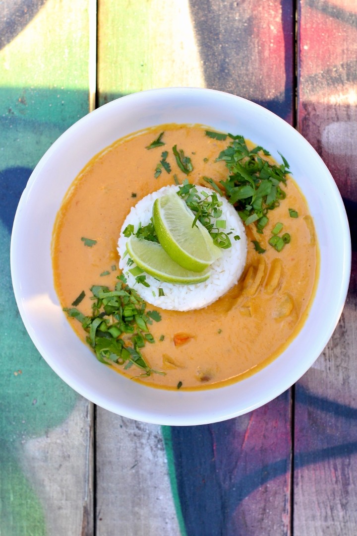 Cup Vegan Yellow Curry