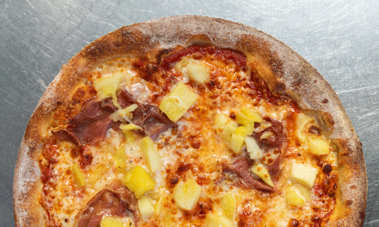Ham and Pineapple Pizza Medium