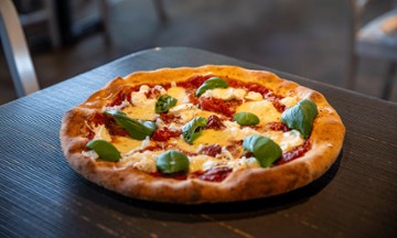 FiAMMA PIZZA 200 E Chestnut St