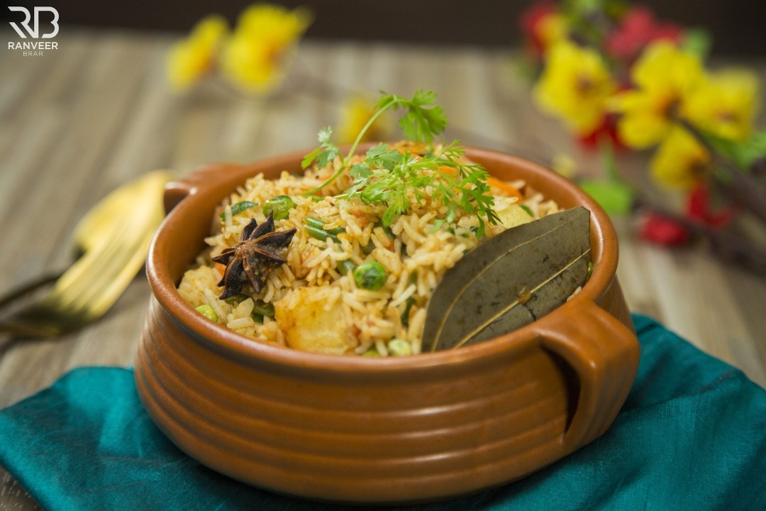 Brar Spinach & Paneer Samosa