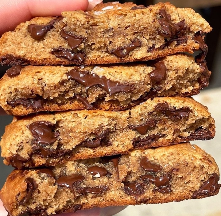 Naughty Cookie Peanut Butter Chocolate Chip