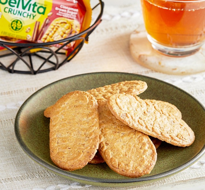 Belvita Cinnamon & Brown Sugar Breakfast Biscuits (cookies)