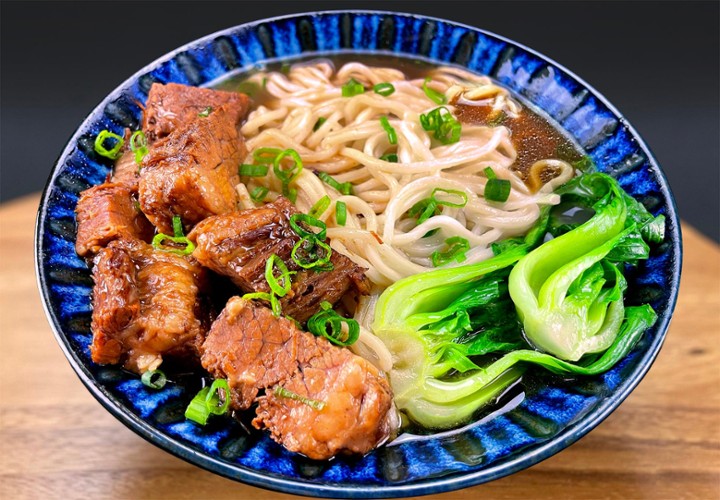 Braised Beef Noodle Soup 红烧牛肉面