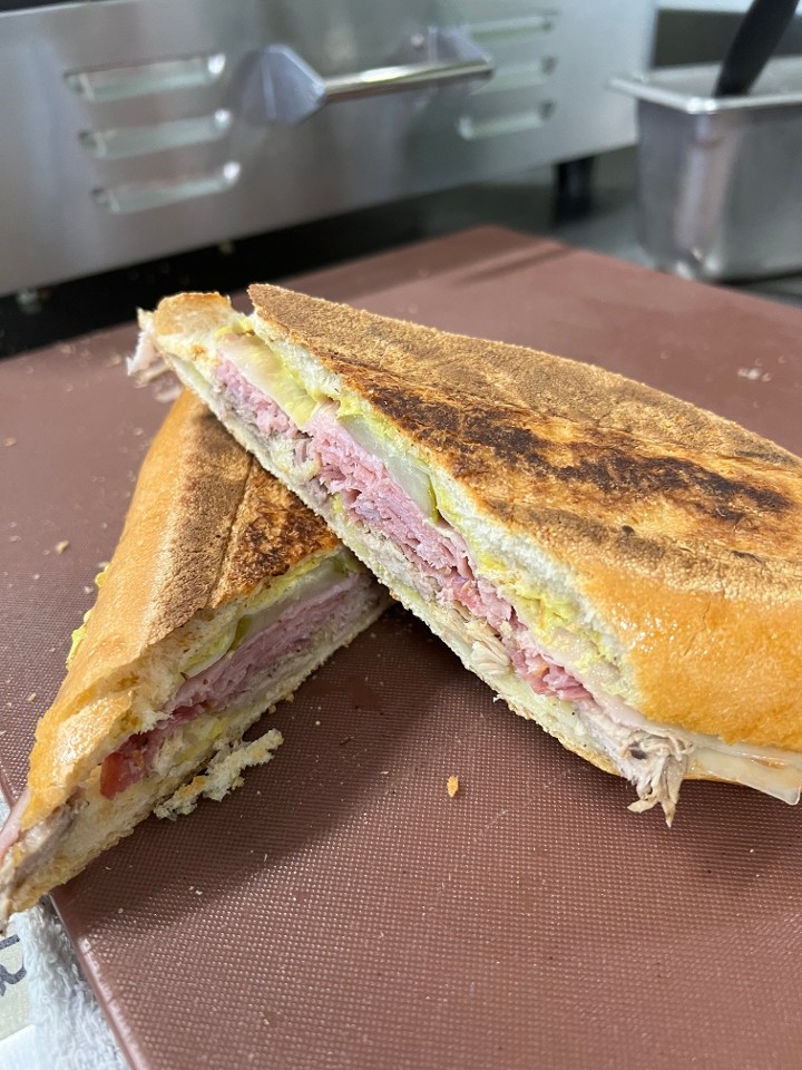 Cuban Sandwich***