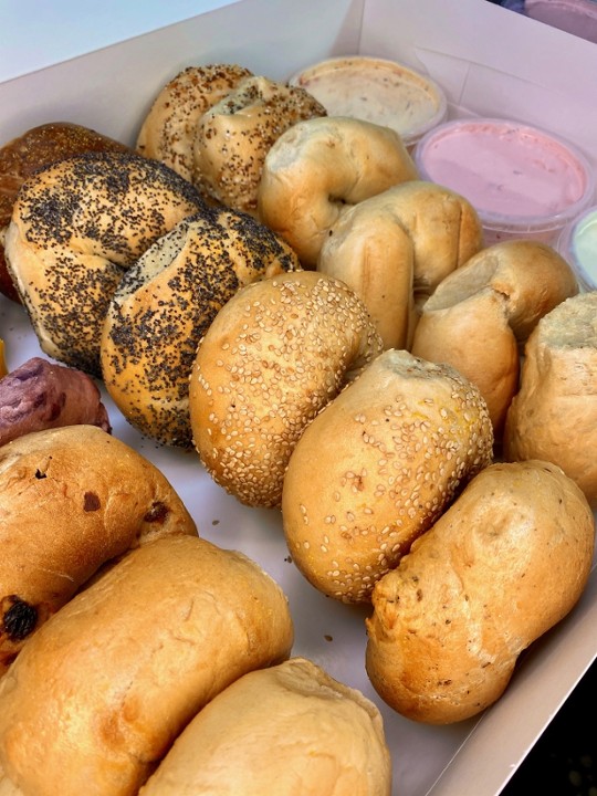 13 Bagels, 1 LB of Cream Cheese Baby Bagel Bundle