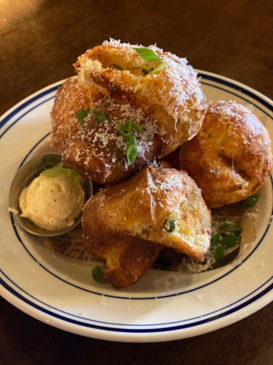 Cheddar and Scallion Popovers