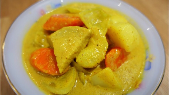YELLOW CURRY