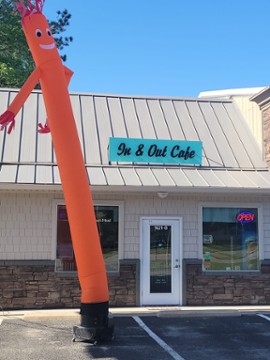 In & Out Cafe 1621 N Road Street