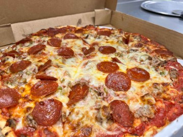 Roma's Pizza 121 E Bethalto Dr