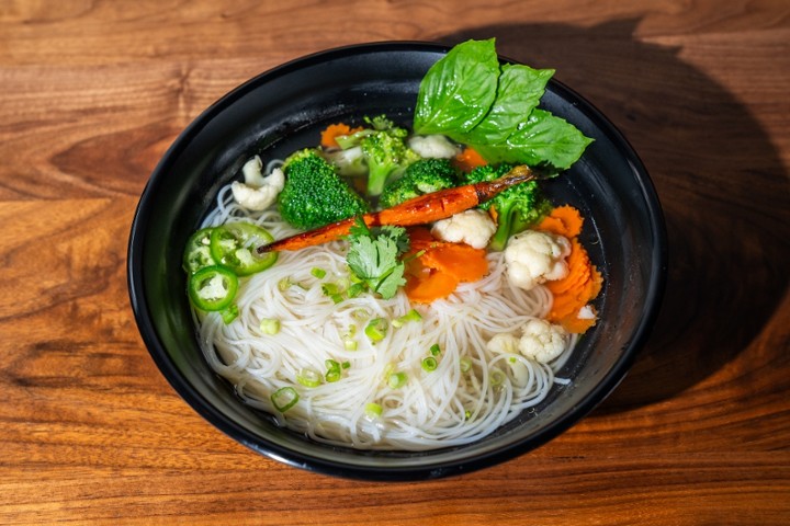 Vegetable Pho (V) (GF Available)
