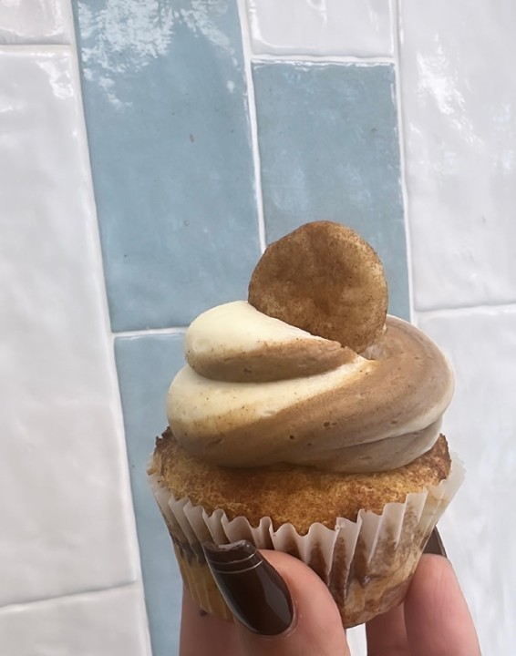 Snickerdoodle Cupcake