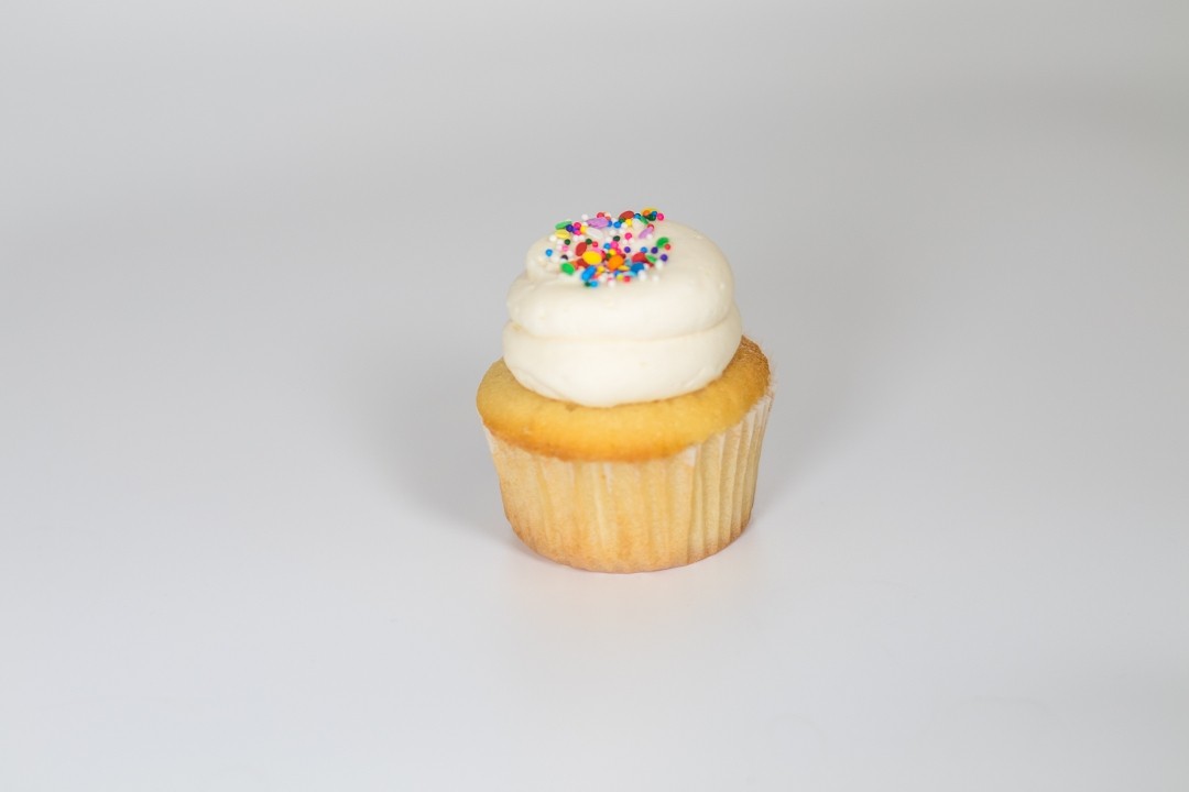 Mini Vanilla Cupcake with Vanilla Buttercream