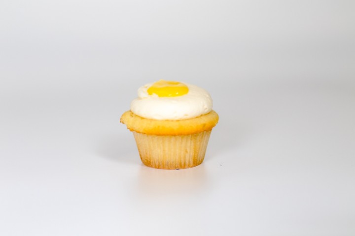 Mini Lemon Cupcake with Lemon Buttercream