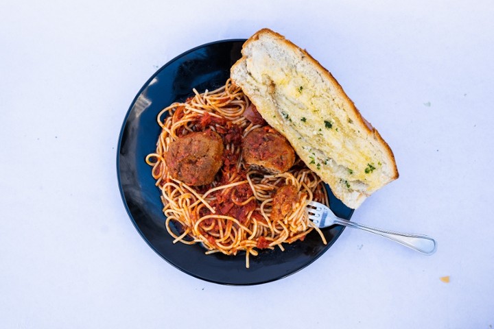 Large Spaghetti with Meatballs