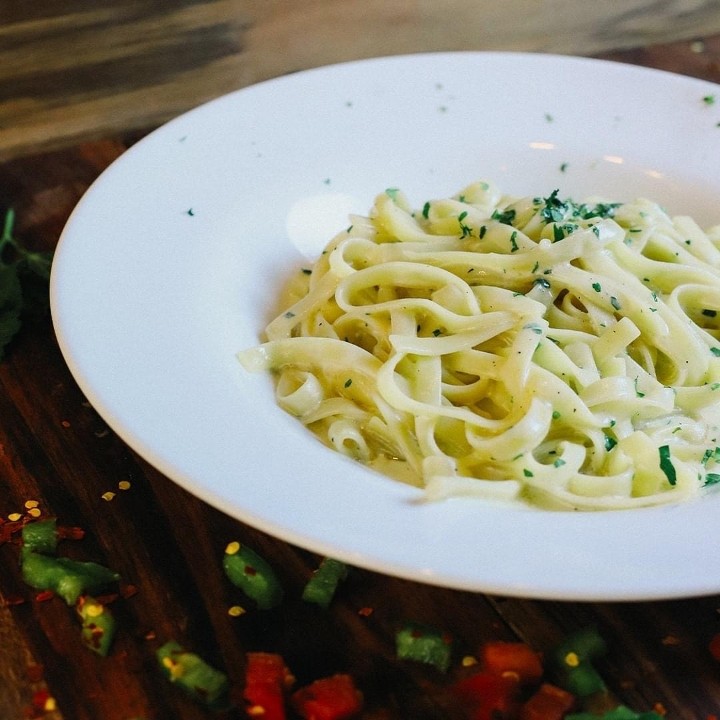 Fettuccine Alfredo