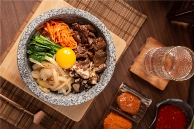 牛肉石锅拌饭  Beef Bibimbap