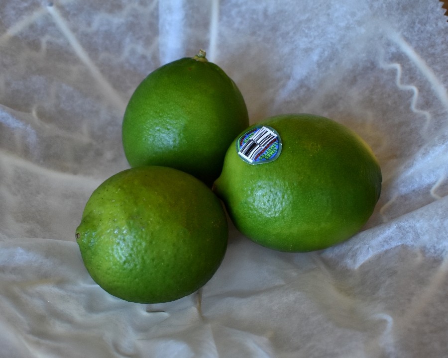 Limes (each)