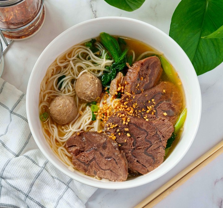 Stew Beef Noodle Soup