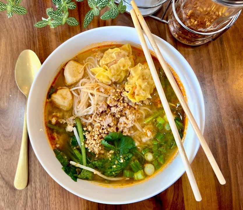 Tom Yum Noodle Soup