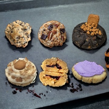 Hello Chonky Cookie Co.