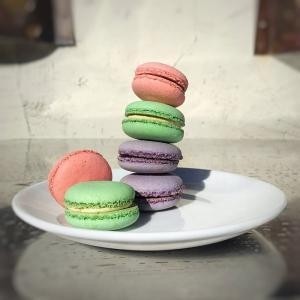 French Macarons (box of 6)