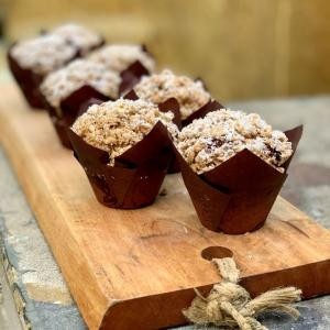 Muffin (Whole Wheat Raspberry Chocolate Chip)