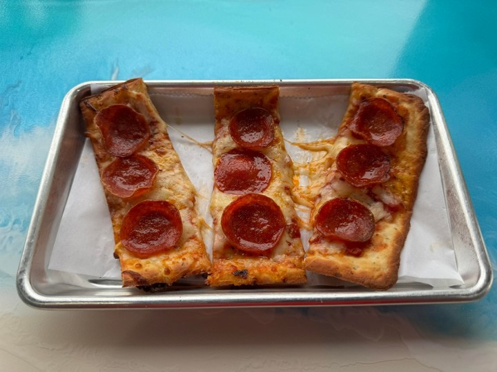 Poolside Pepperoni Pizza