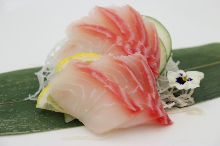 7 Piece Red Snapper Sashimi