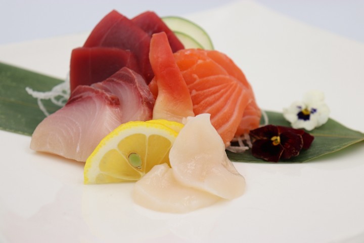10 Piece Assorted Sashimi