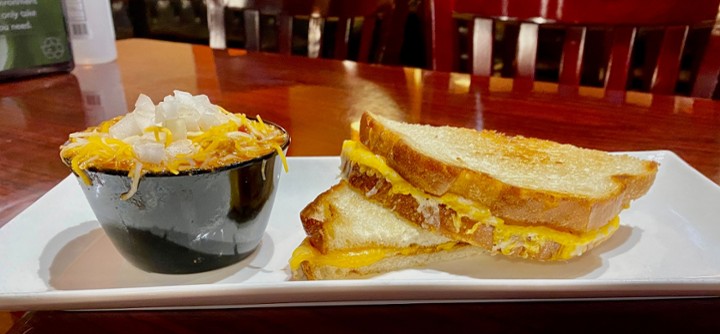 Grilled Cheese & Chili