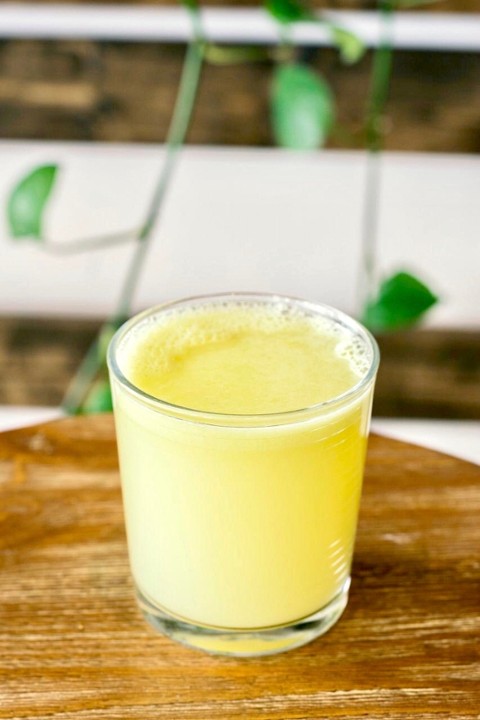 12 Oz Lemonade with Mint & Pineapple