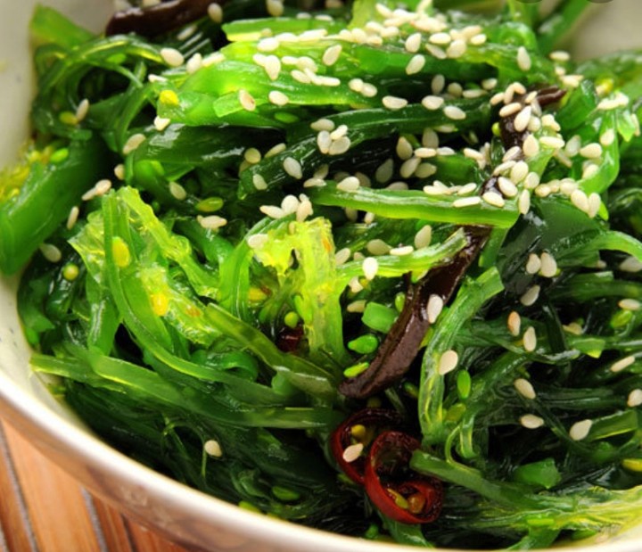 HIYASHI WAKAME   (Seaweed Salad)