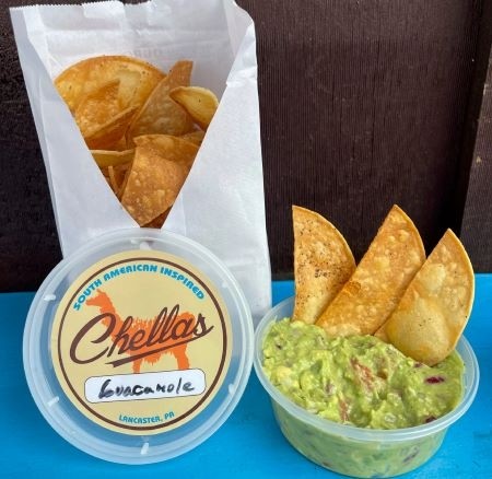 8oz Guacamole and chips