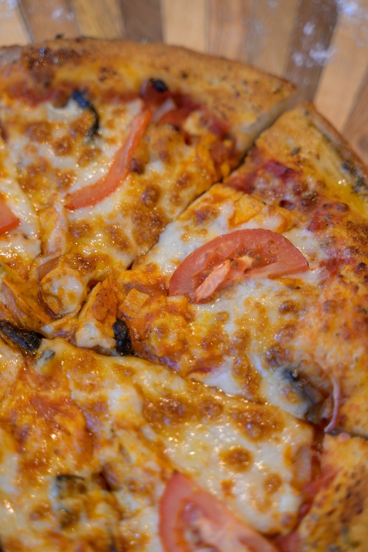 16" Pizza Spicy Chicken