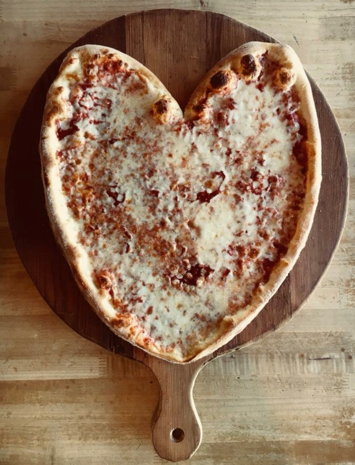 Heart Pizza